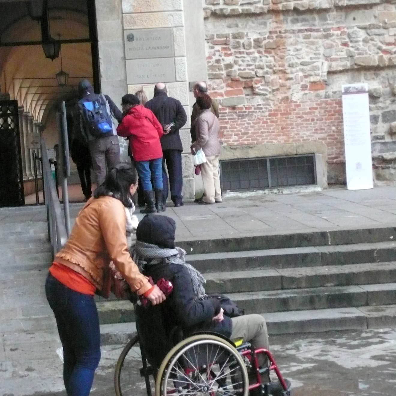 Services for tourists with disabilities