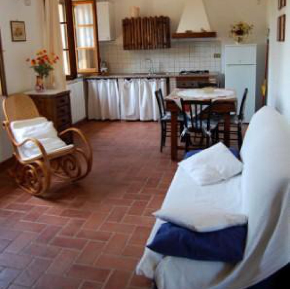 Farm in the hills of Volterra