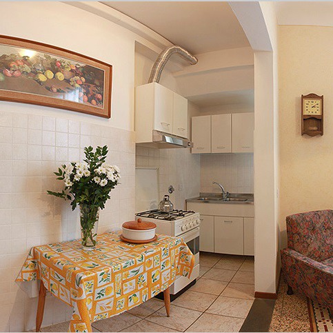 Apartment in Florence in an Historical Square