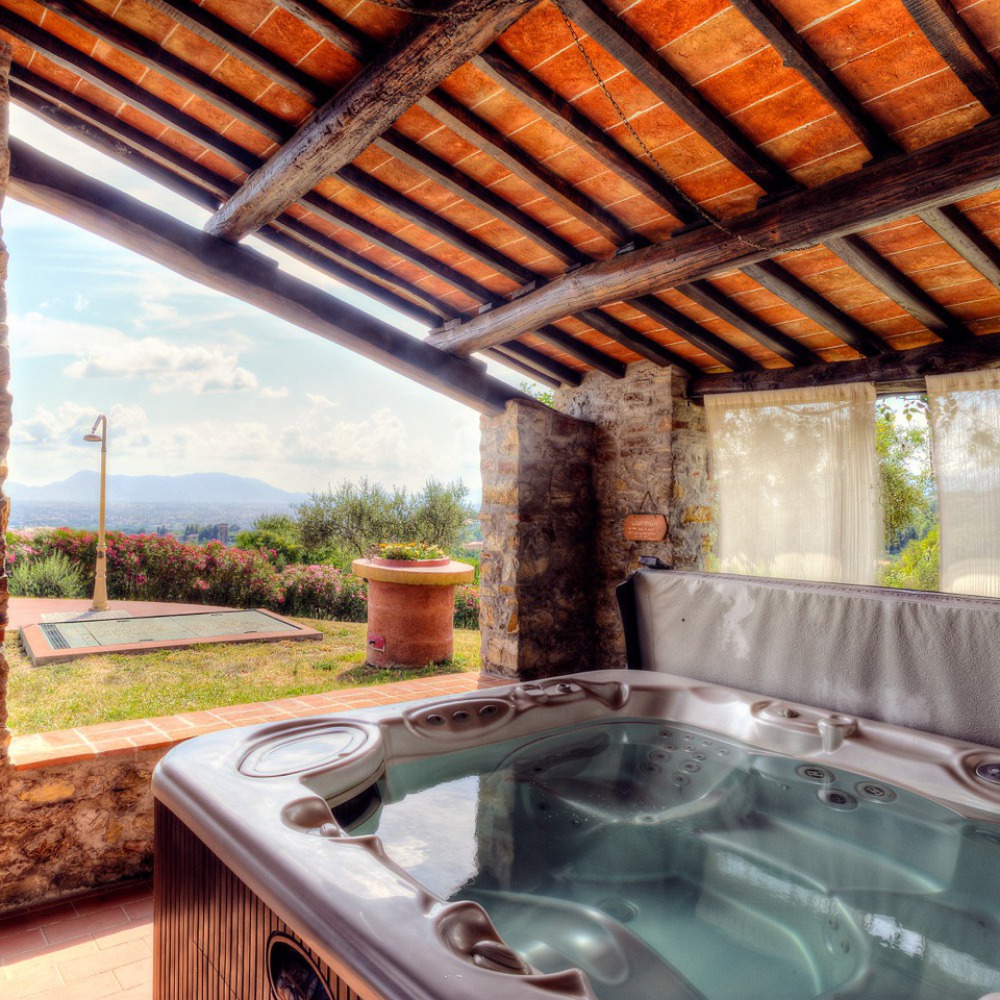 Villa con piscina & idromassaggi a Lucca