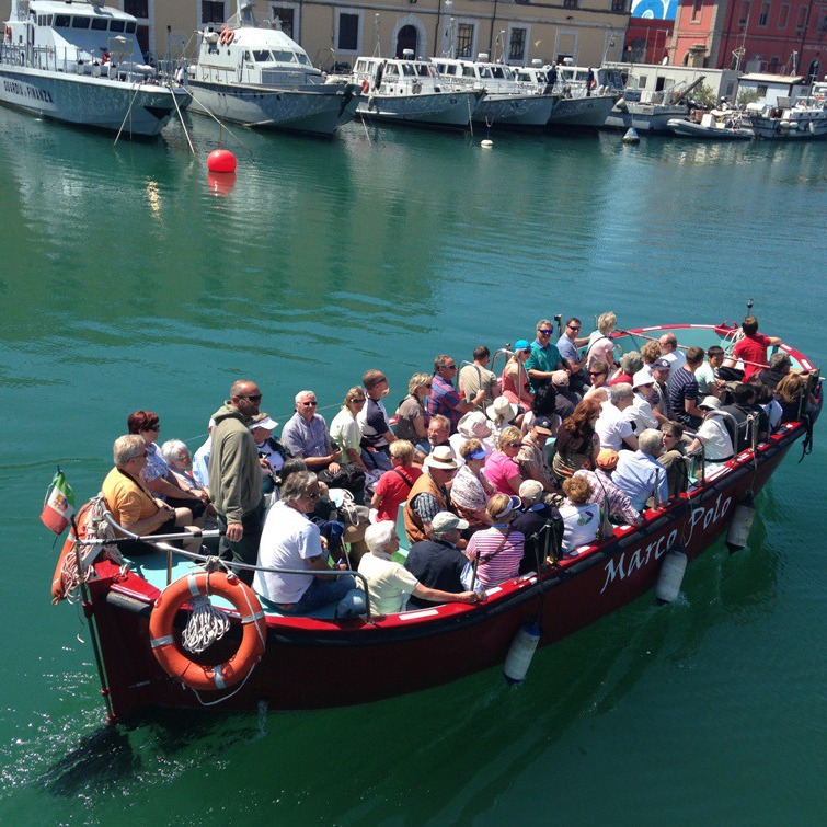 Visit Livorno by boat along the canals