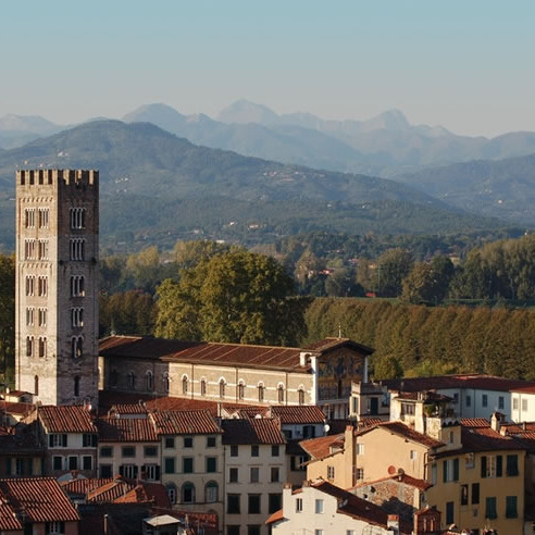 Villa with swimmingpool near Lucca