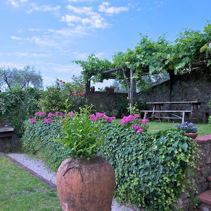 Villa vicino a Lucca con panorama e piscina