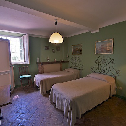 Villa close to Lucca panorama & pool