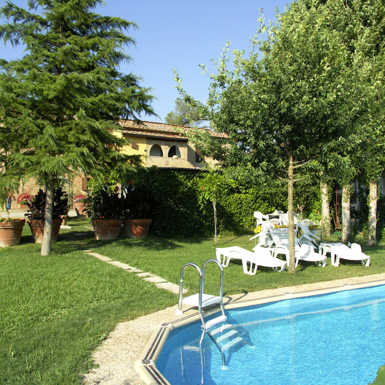 Casale & piscina in campagna vicino a Siena