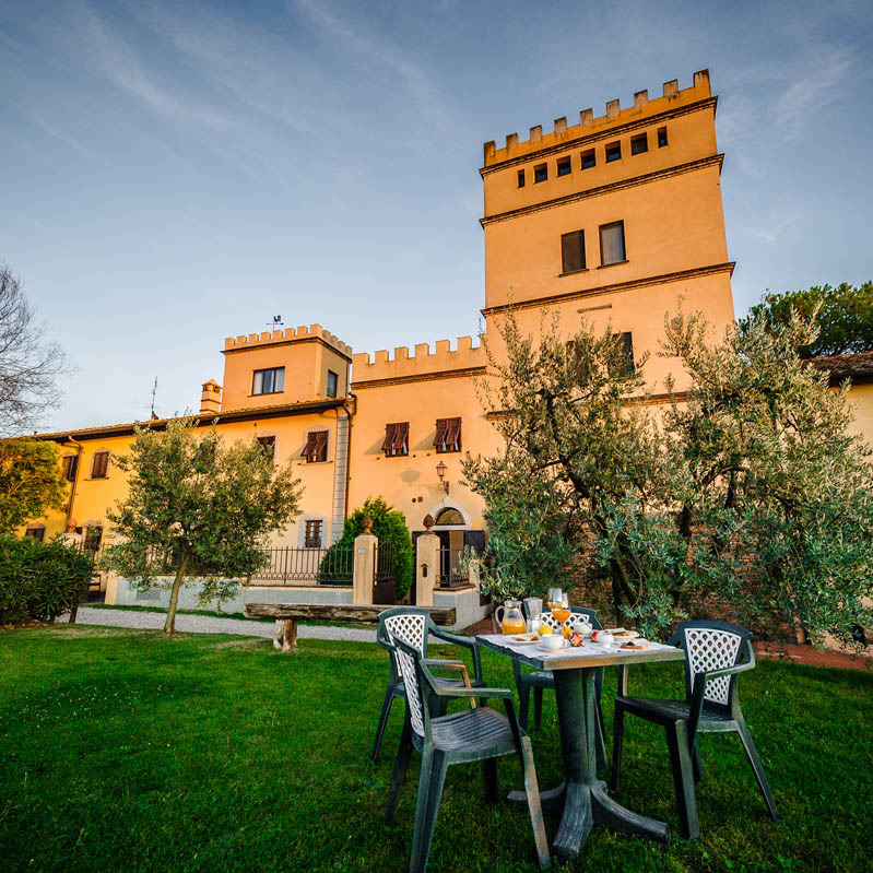 Fattoria tra i profumi della Valdelsa