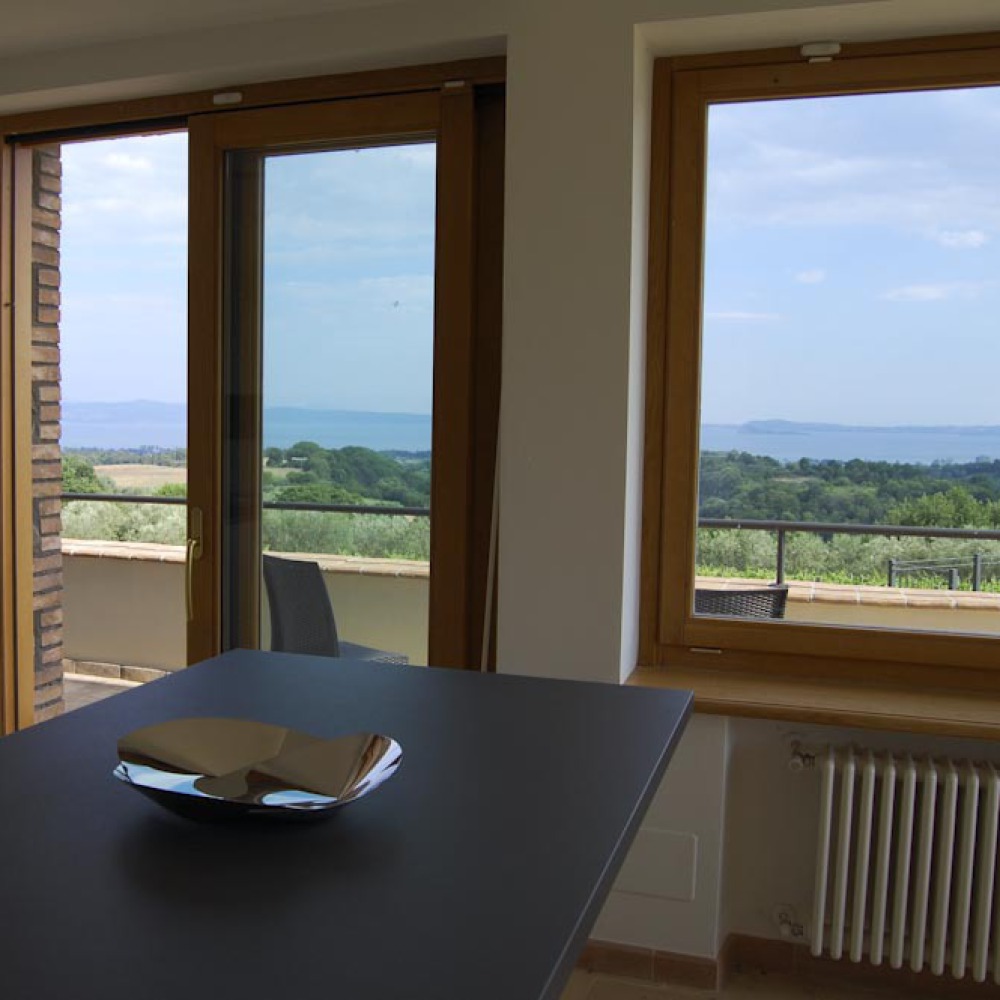 Villa & swimmingpool on the Bolsena Lake