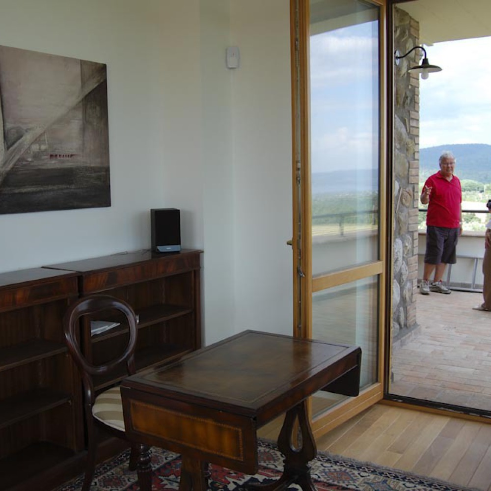 Villa con piscina coperta sul Lago di Bolsena