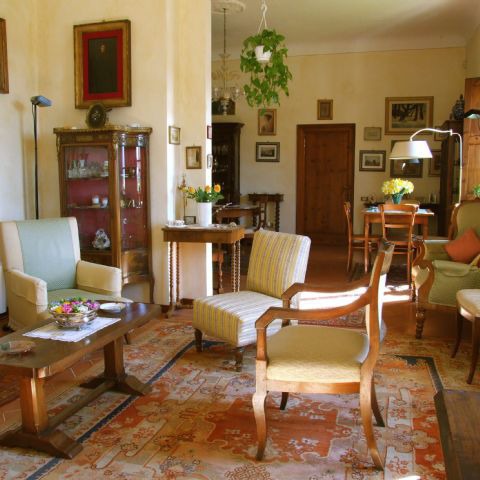 Elegant eco-friendly B&B hills of Florence