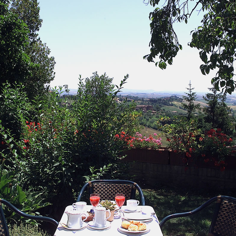 Homely historical hotel in Siena