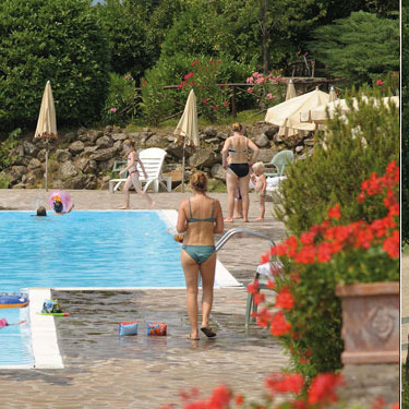 Comfortable residence Hotel & apartments