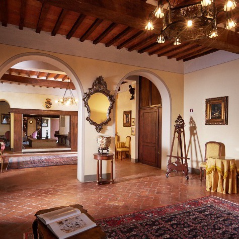 Residenza d'epoca e casali nella Valdelsa