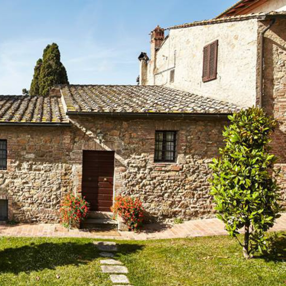 Historical villa and countryhouses & 2 pools