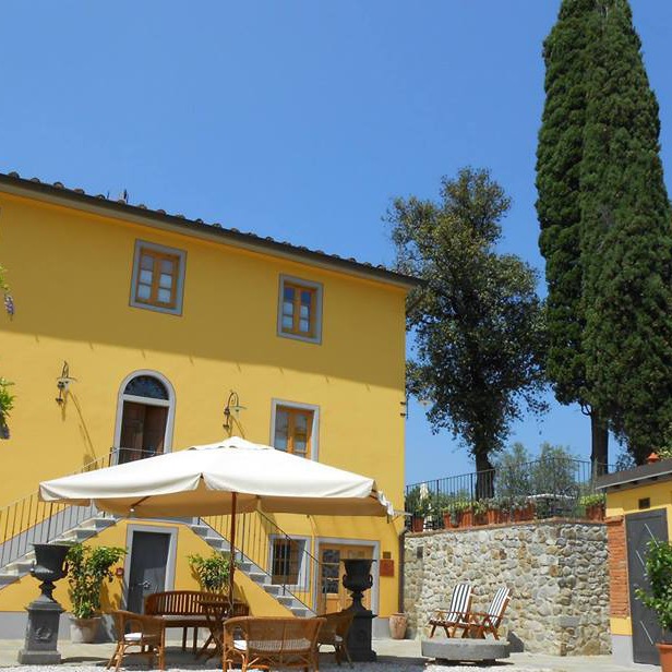 Country house &pool in Pistoia close Florence