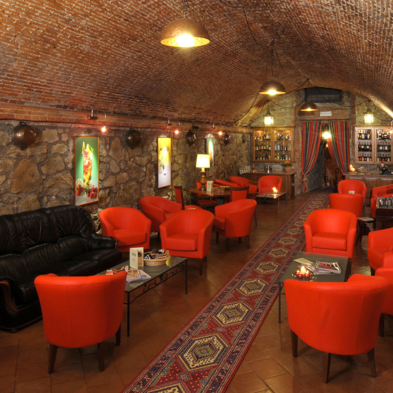 Comfortable residence Hotel & apartments