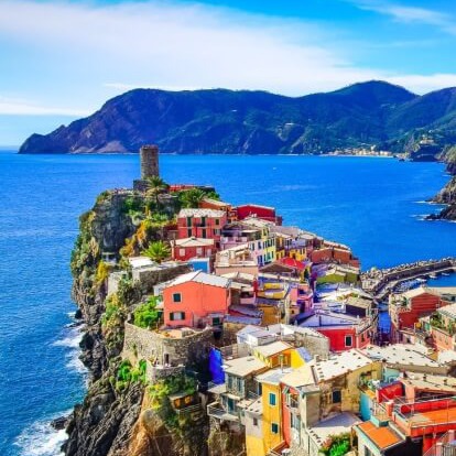 Private sailing boat tours Cinque Terre
